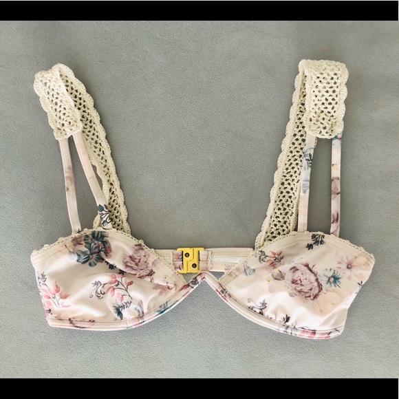 🔹NWOT🔹 Minkpink Secret Garden bikini bra size:XS - Picture 2 of 4